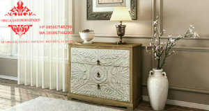 Nakas-Jati-Retro-Annika-Tiga-Laci