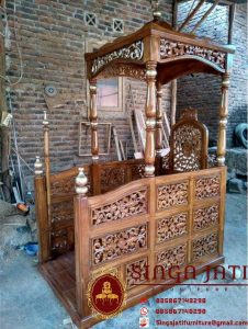 Mimbar-Masjid-Ukiran-Kaligrafi-10
