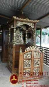 Mimbar-Masjid-Kunah-Pintu-Samping-Ukiran-Jepara