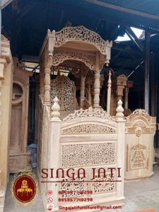 Mimbar-Masjid-Pintu-Samping-Ukiran-Kaligrafi-Jepara