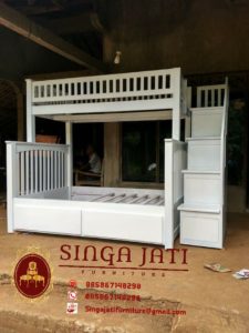 Tempat-Tidur-Tingkat-Anak-Dengan-Laci-Warna-Putih