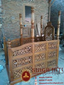 Mimbar-Masjid-Atap-Kubah-Pintu-Depan-02
