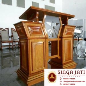 Mimbar-Gereja-Kayu-Jati