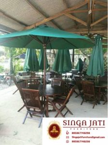 Kursi-Lipat-Meja-Payung-Taman