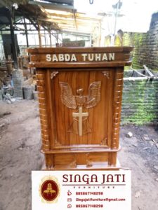 Mimbar-Gereja-Kayu-Jati