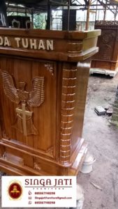 Mimbar-Gereja-Modern