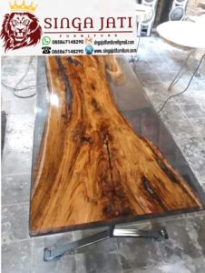 Meja-Makan-Resin-Kayu-Jati