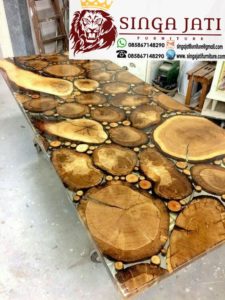 Meja-Resin-Kayu-Jati