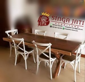 Meja-Makan-Kayu-Trembesi (2)