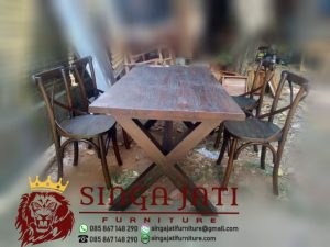 Meja-Makan-Minimalis-Kayu-Jati