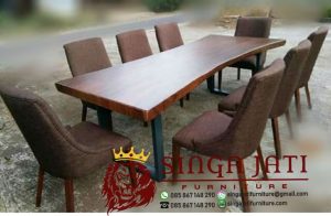 Meja-Trembesi-Modern