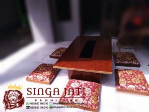 Model-Meja-Makan-Lesehan-