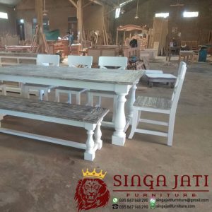 Meja-Antik-Minimalis