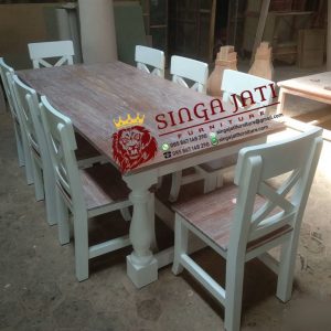 Meja-Makan-Antik-Jati