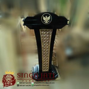 Podium-Minimalis-Sederhana-