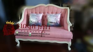 Sofa-Minimalis-Untuk-Ruang-Tamu-Kecil-01