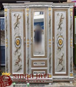 lemari-pakaian-kayu-minimalis