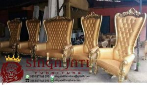 Dekorasi-Pelaminan-Kursi-Syahrini-01