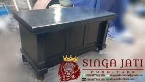 Meja-Direktur-Minimalis