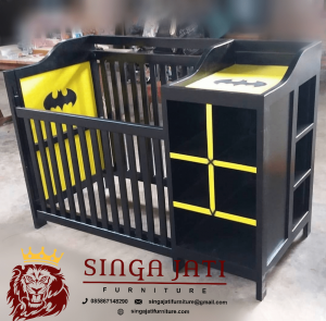 Tempat-Tidur-Bayi-Kayu