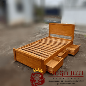 Tempat-Tidur-Laci-Jati