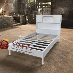 Tempat-Tidur-Minimalis-160x200