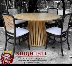 Meja-Makan-Bundar-4-Kursi