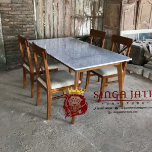Meja-Makan-Marmer-4-Kursi-Terbaru