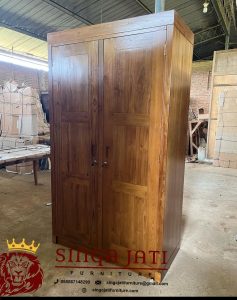 Lemari-Pakaian-2-Pintu-Kayu-Jati-Minimalis
