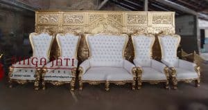 Dekorasi-Pelaminan-Mewah