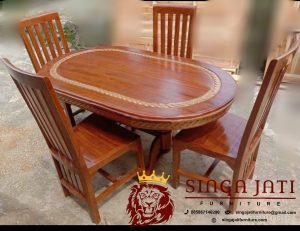 Meja-Makan-Oval-Mewah-4-Kursi-Kayu-Jati