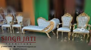 Sofa-Pelaminan-Dekorasi-Kayu-Jati-Ukir-Minimalis-Terbaru