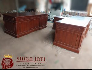 Meja-Kantor-Kayu-Jati