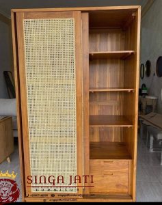 Lemari-Baju2-Pintu-Rotan-Kayu-Jati