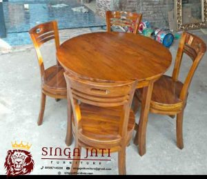 Meja-Makan-Bulat-Minimalis-4-Kursi-Kayu-Jati-Terbaik