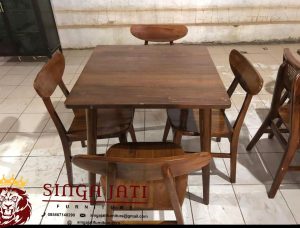 Meja-Makan-Cafe-4-Kursi-Minimalis-Harga-2-Jutaan